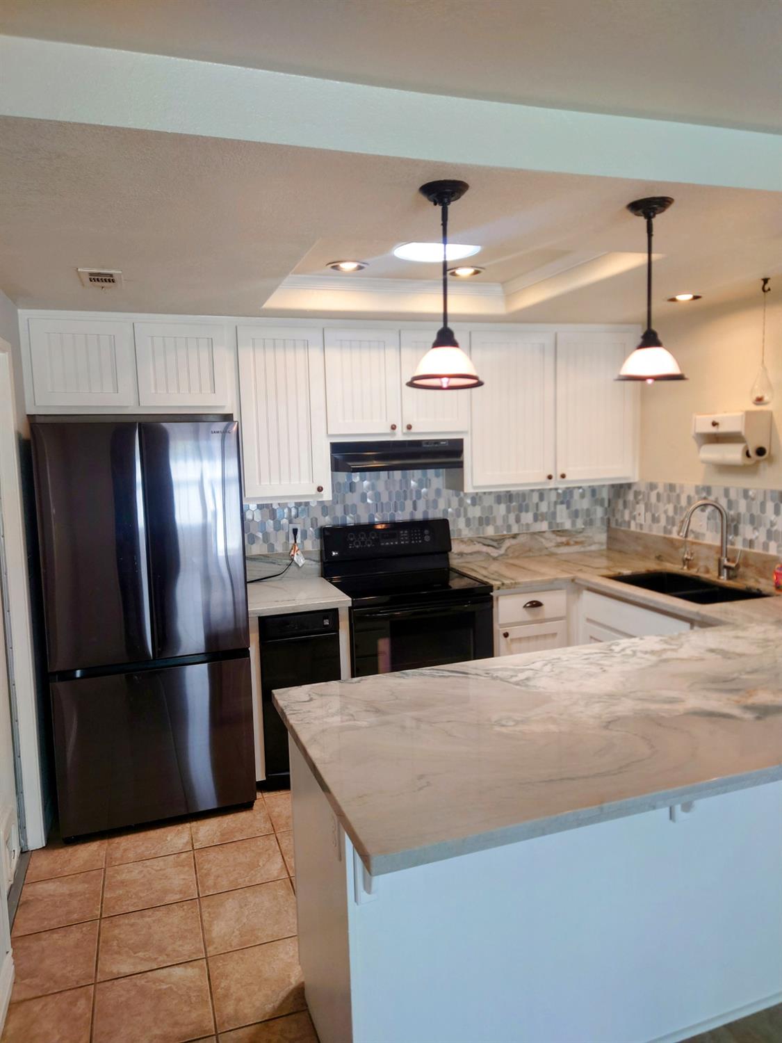 E Country Villa Court #14, Auburn, California image 4