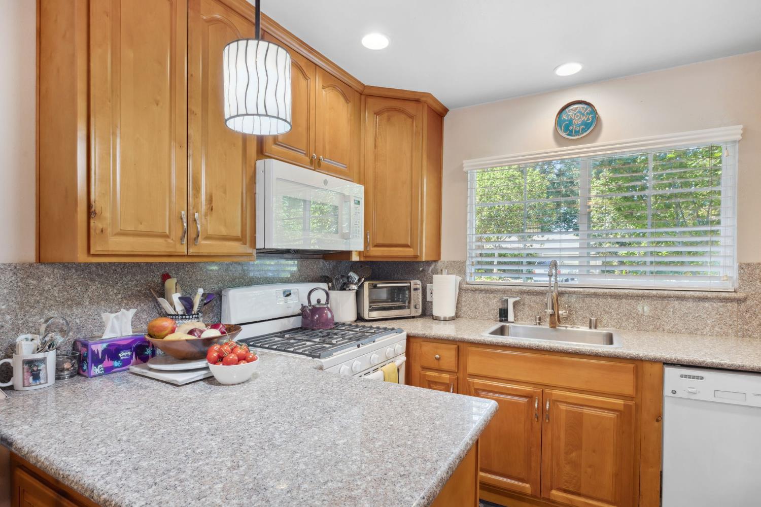 Rosewood Way, Woodland, California image 16
