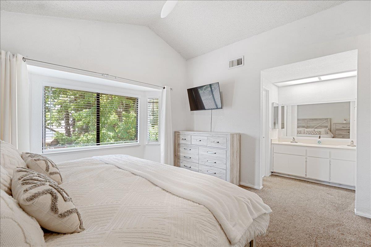 Seamist Drive, Sacramento, California image 17