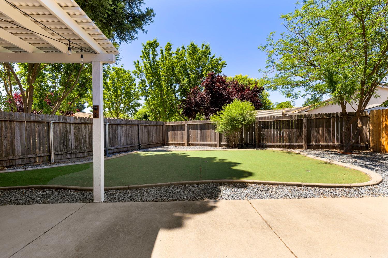 Gateway Drive, West Sacramento, California image 19