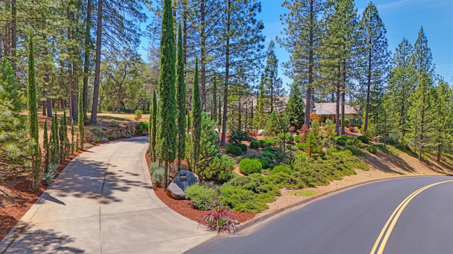 Winchester Club Drive, Meadow Vista, California image 5