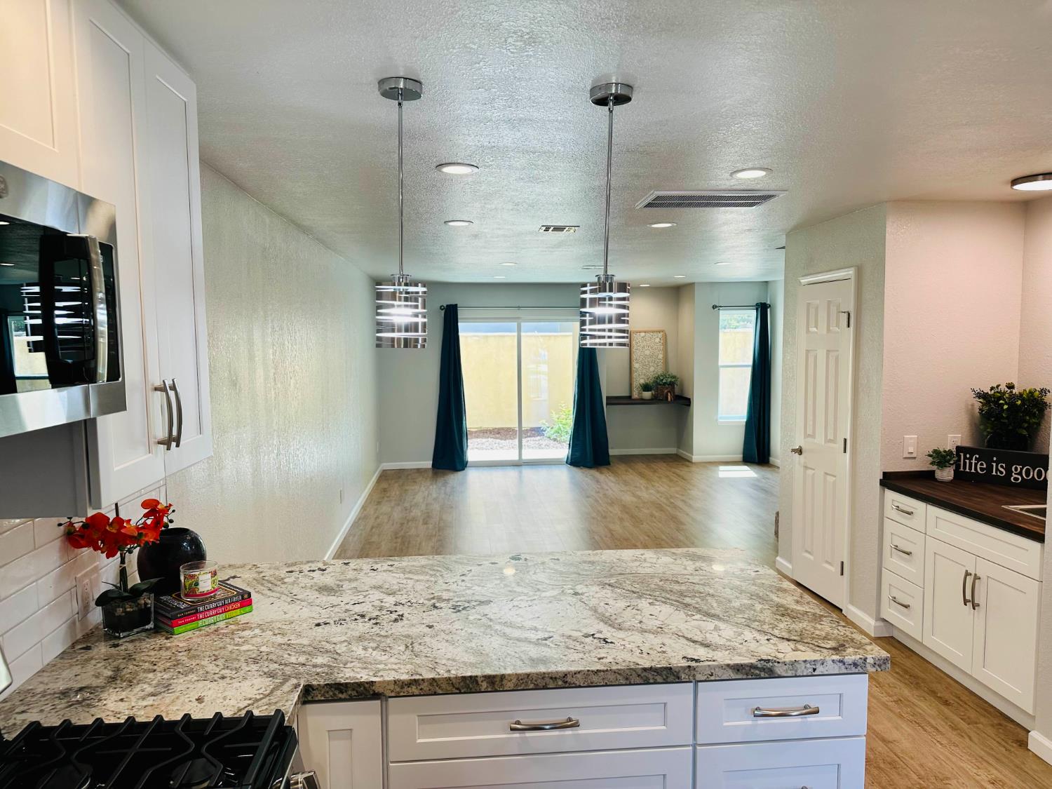 Andre Lane, Turlock, California image 10