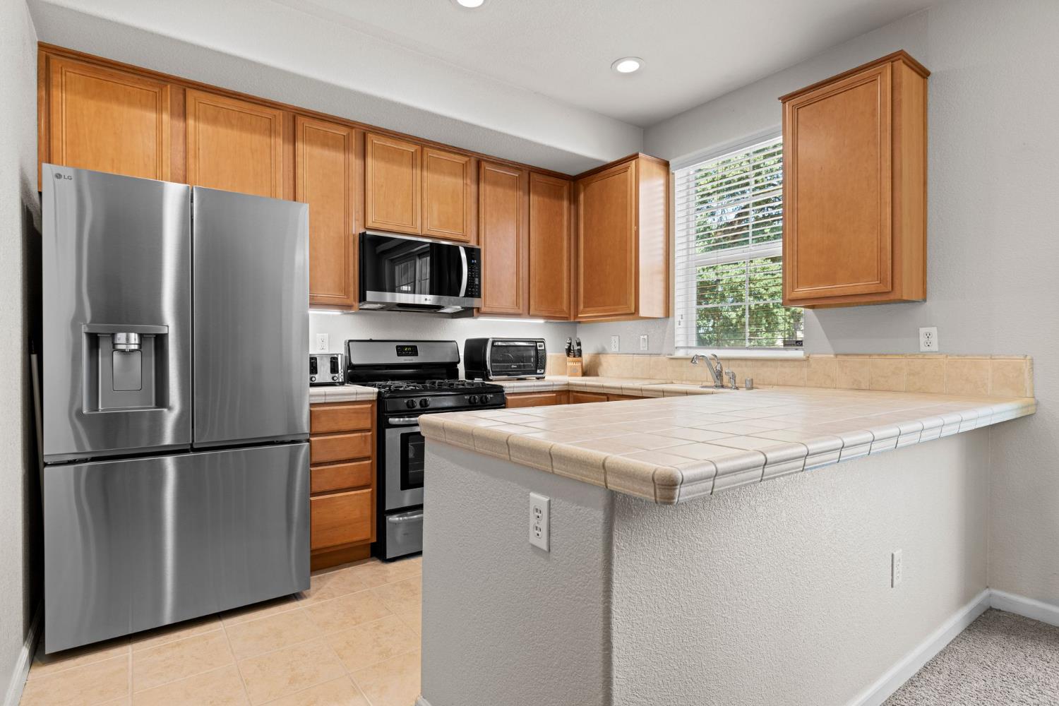 Hearthstone Circle #1412, Rocklin, California image 14