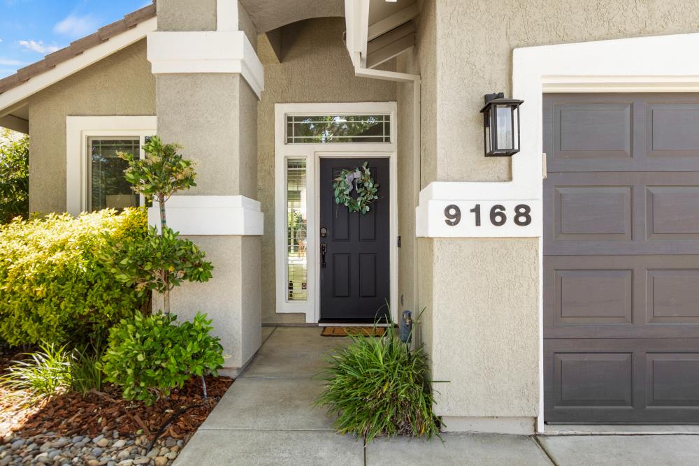 Sage Glen Way, Elk Grove, California image 6