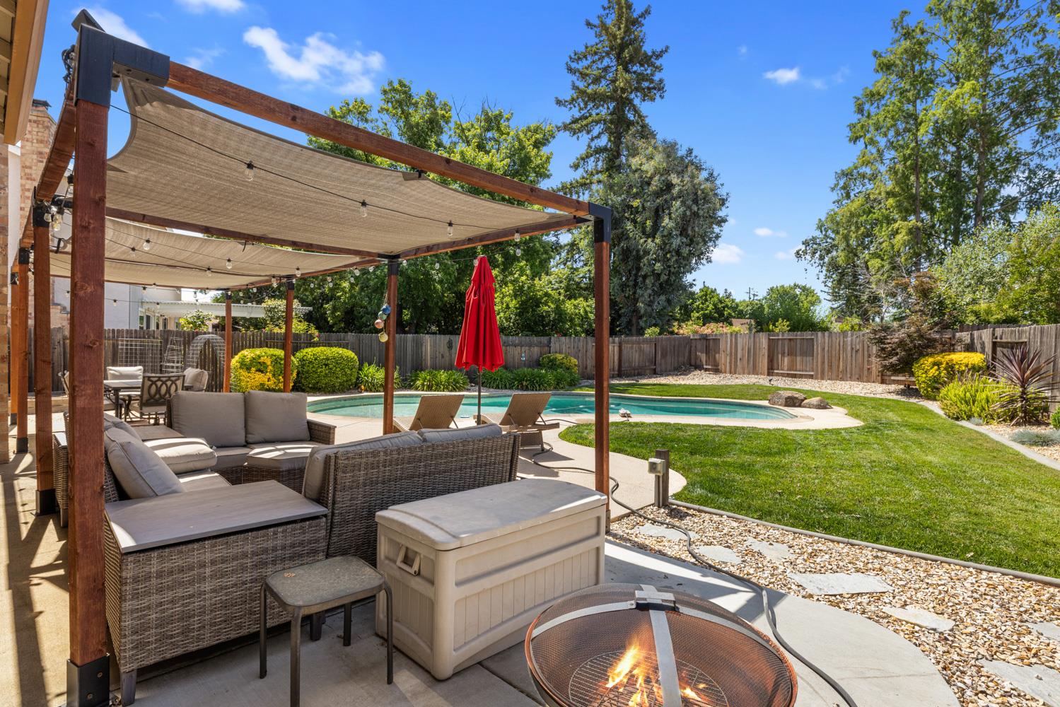 Cottonwood Drive, Roseville, California image 48