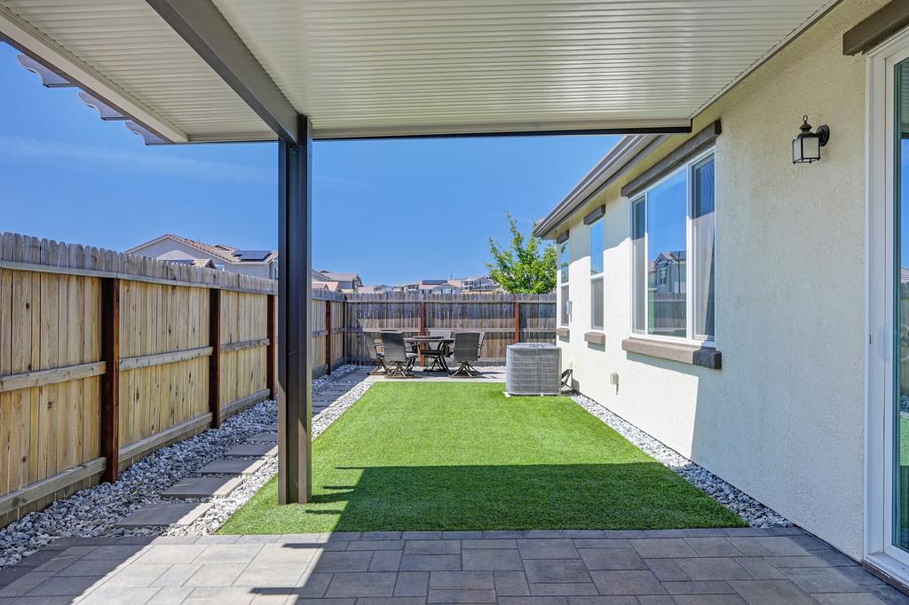 Sienna Bluff Place, Folsom, California image 44