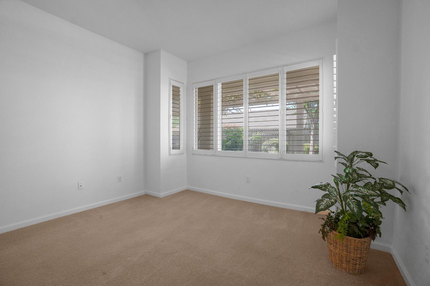 Hidden Hills Lane, Lincoln, California image 17