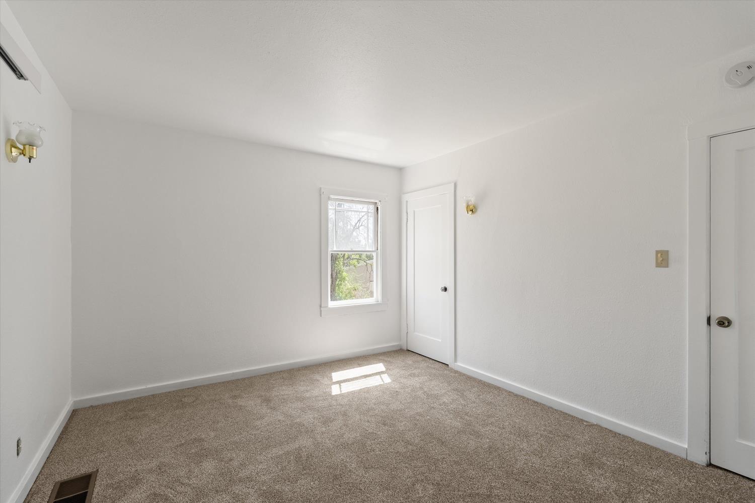 Brereton Way, Oroville, California image 24