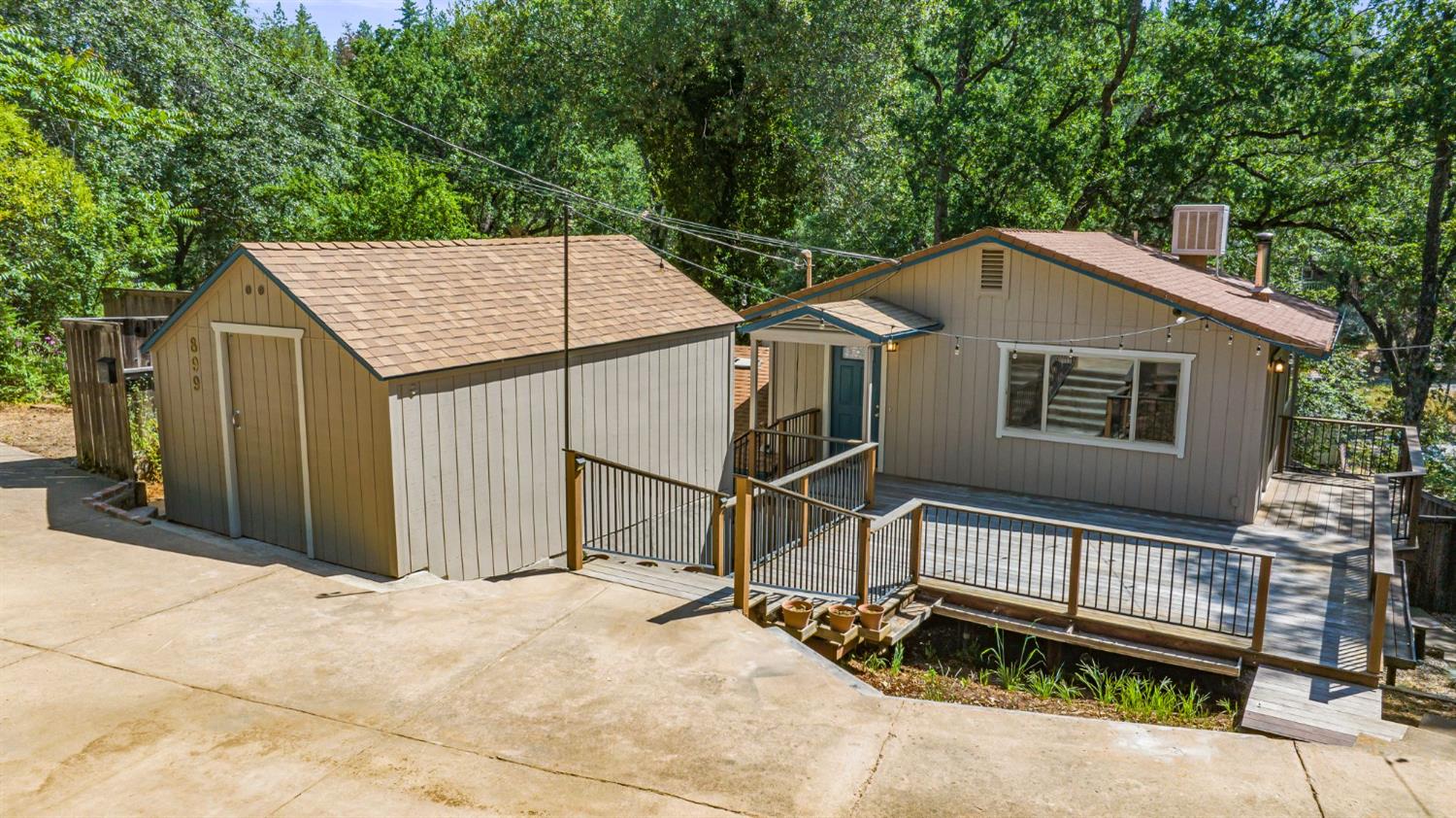Holly Way, Placerville, California image 5