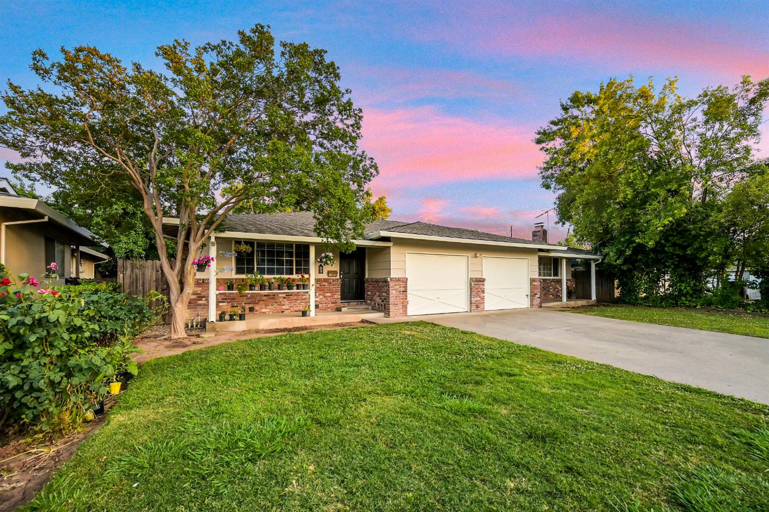 1422 Topaz Way, Sacramento, California image 2
