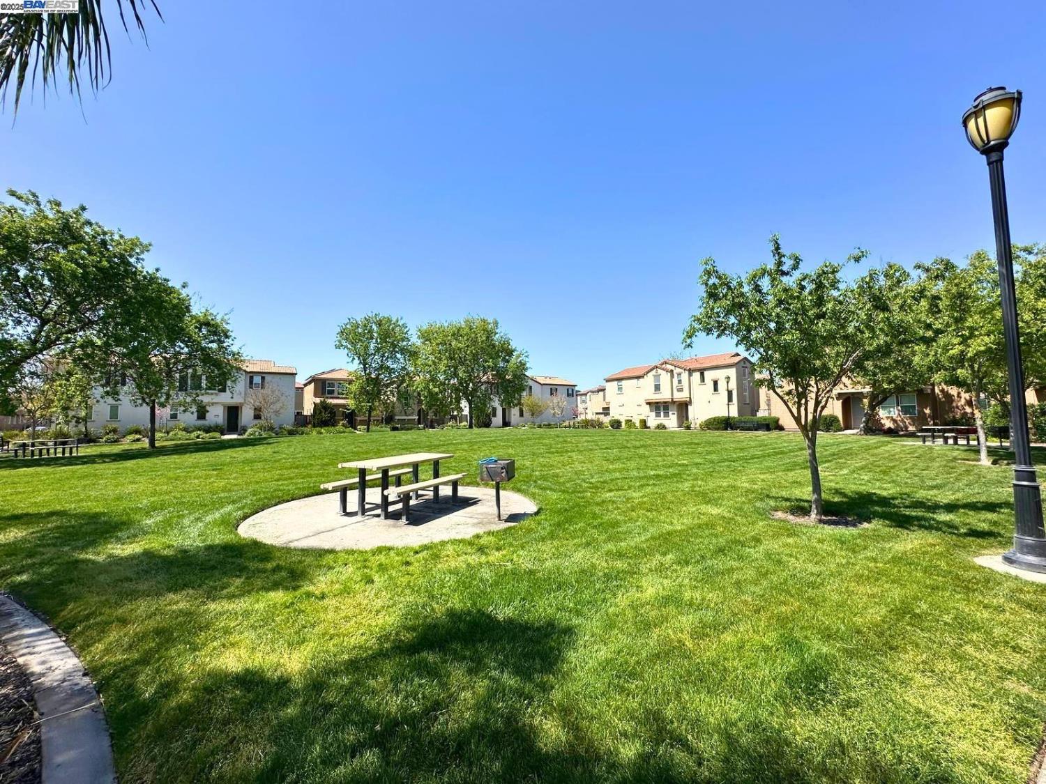 Ocean Lane, Elk Grove, California image 22