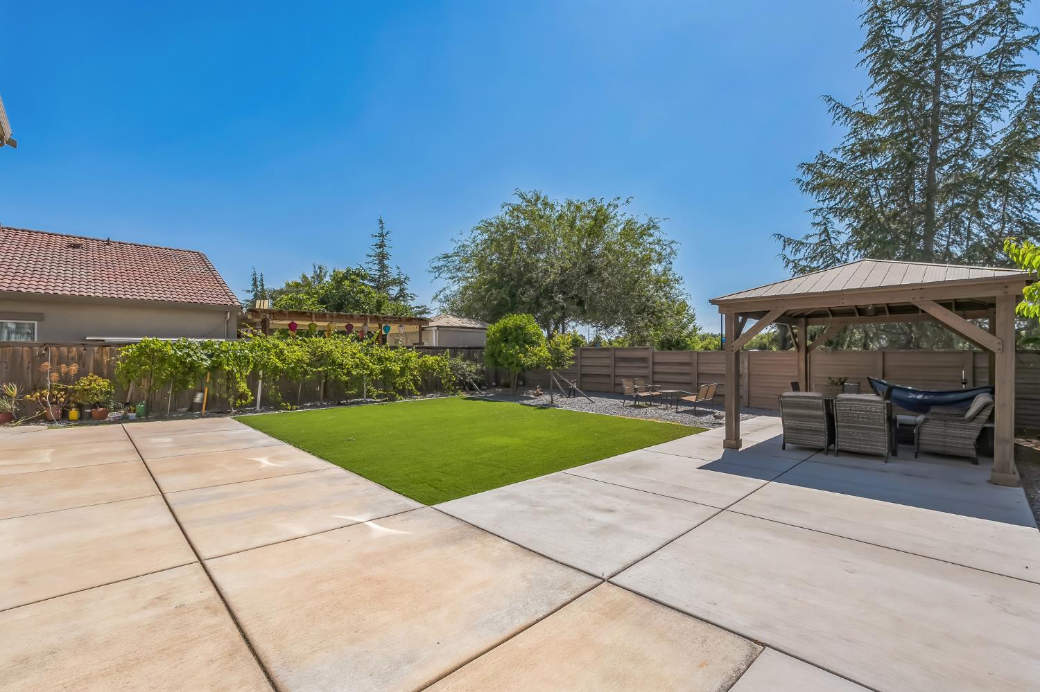 Chappelle Way, Elk Grove, California image 37