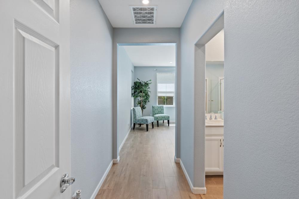 Montaria Way, Elk Grove, California image 18