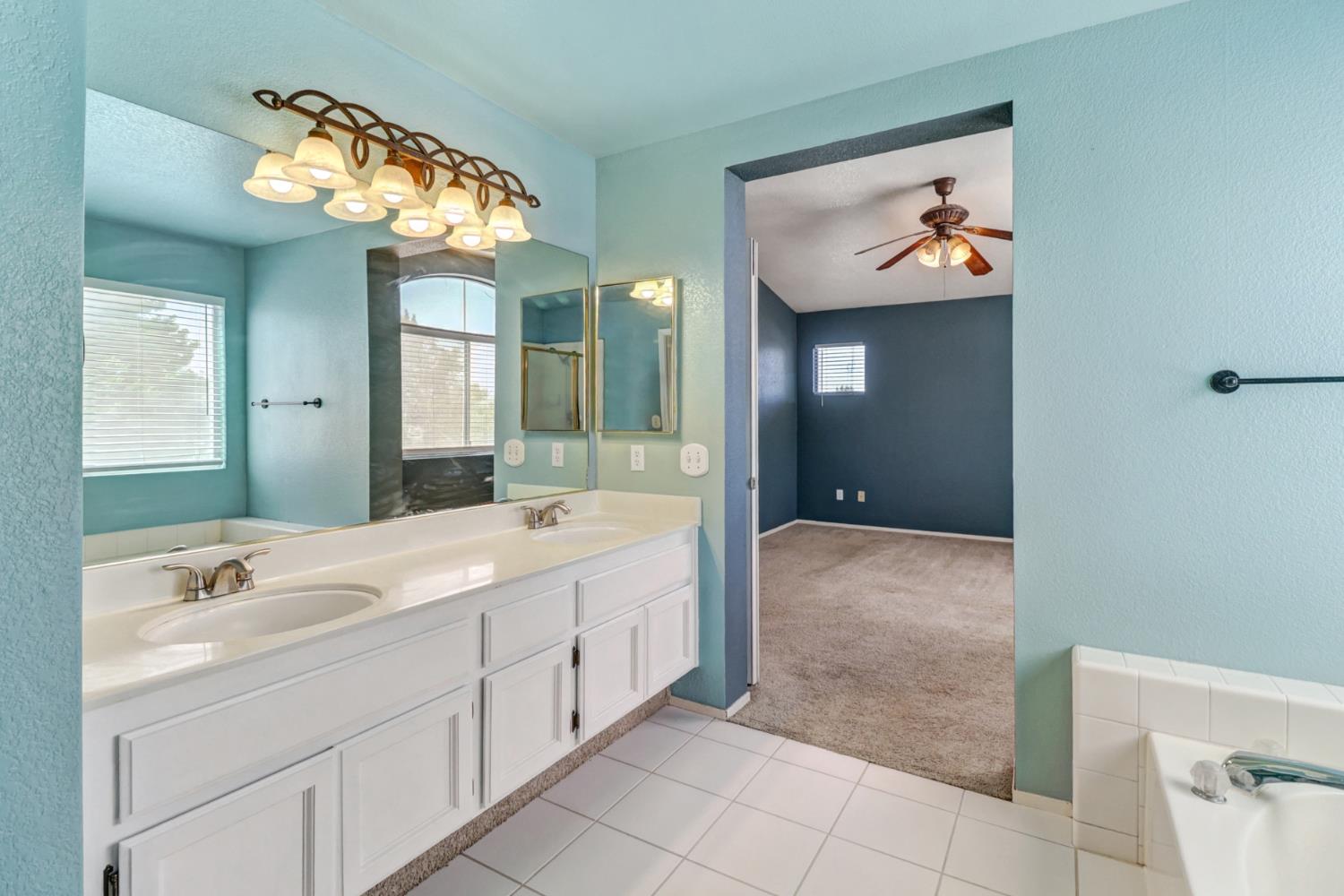 Thornbridge Drive, Galt, California image 30