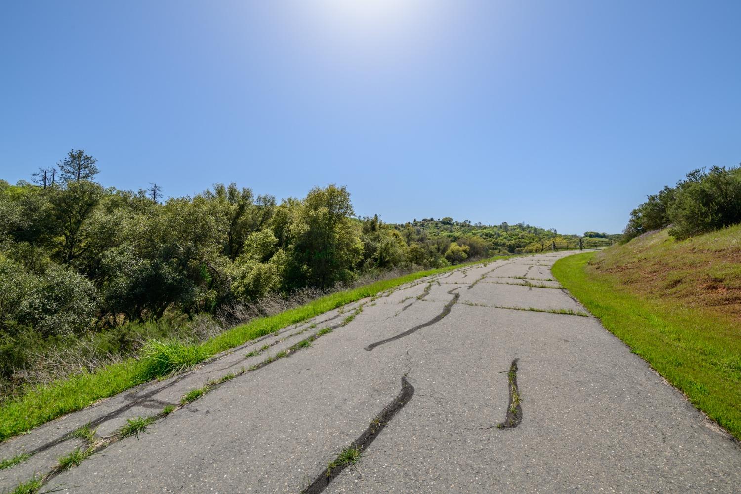 Jurgens Road, Rescue, California image 10