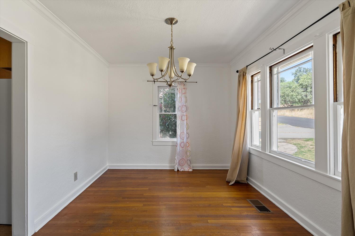 Brereton Way, Oroville, California image 11