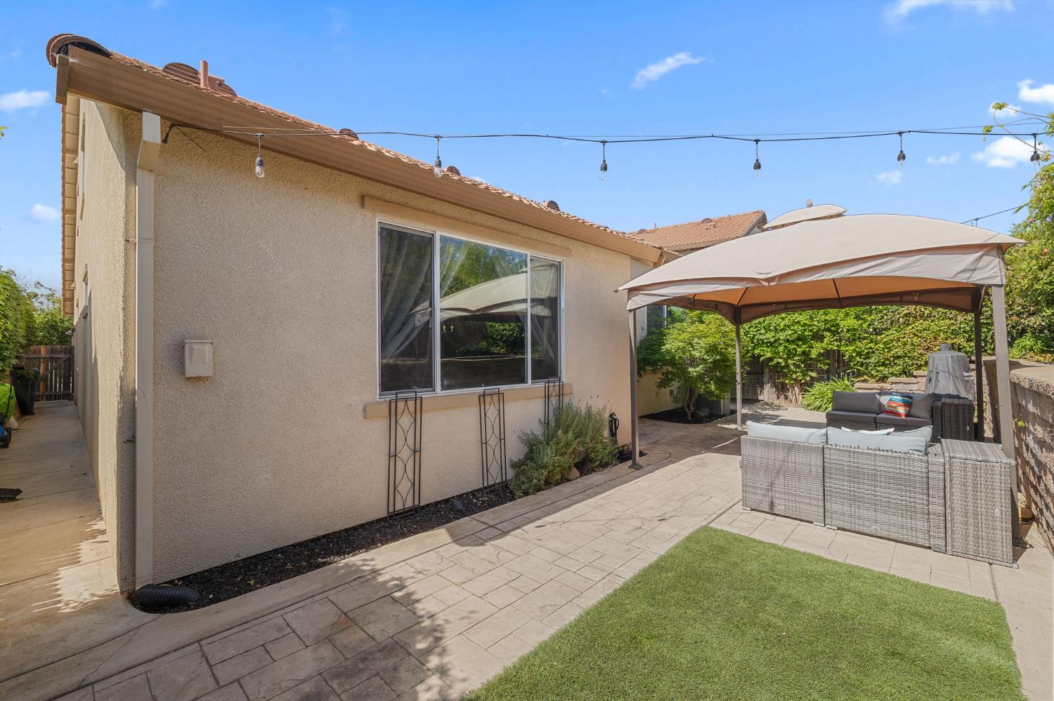 Branigan Lake Way, Rancho Cordova, California image 44