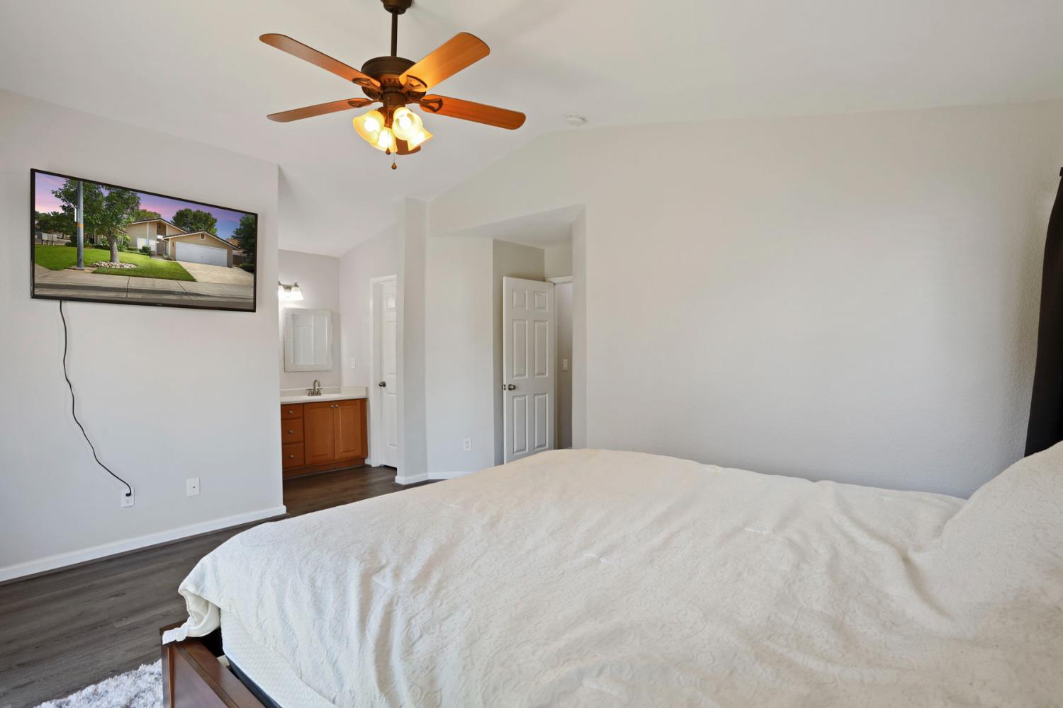 Gotland Court, Tracy, California image 15