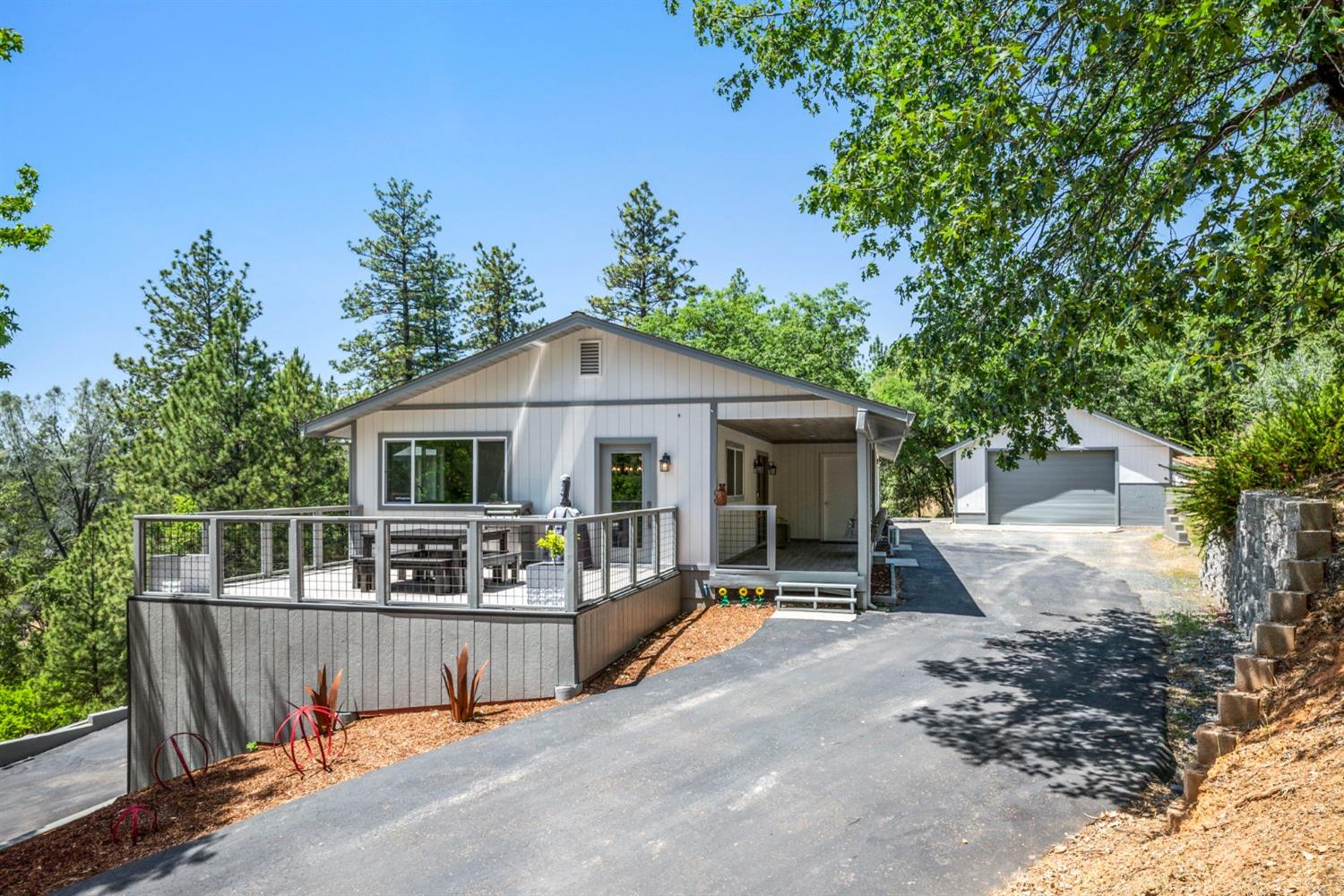 Country Road, Meadow Vista, California image 35