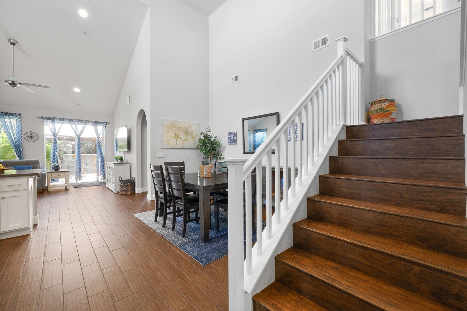 Branigan Lake Way, Rancho Cordova, California image 11