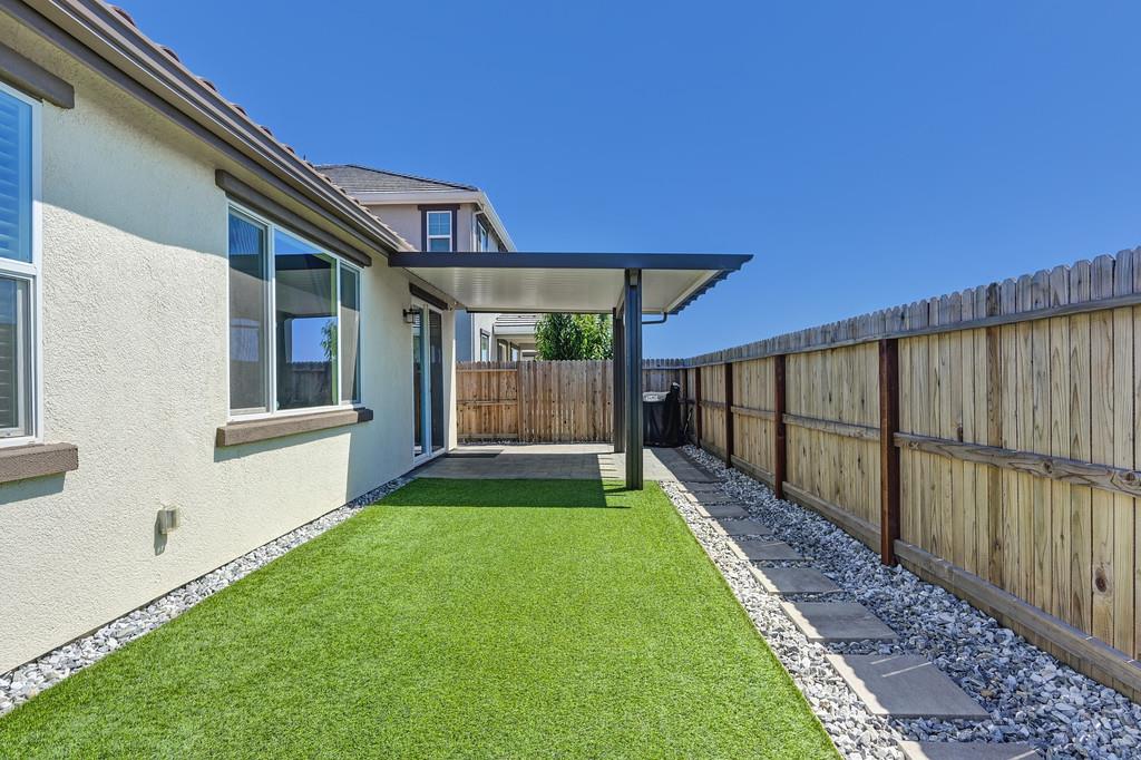 Sienna Bluff Place, Folsom, California image 49