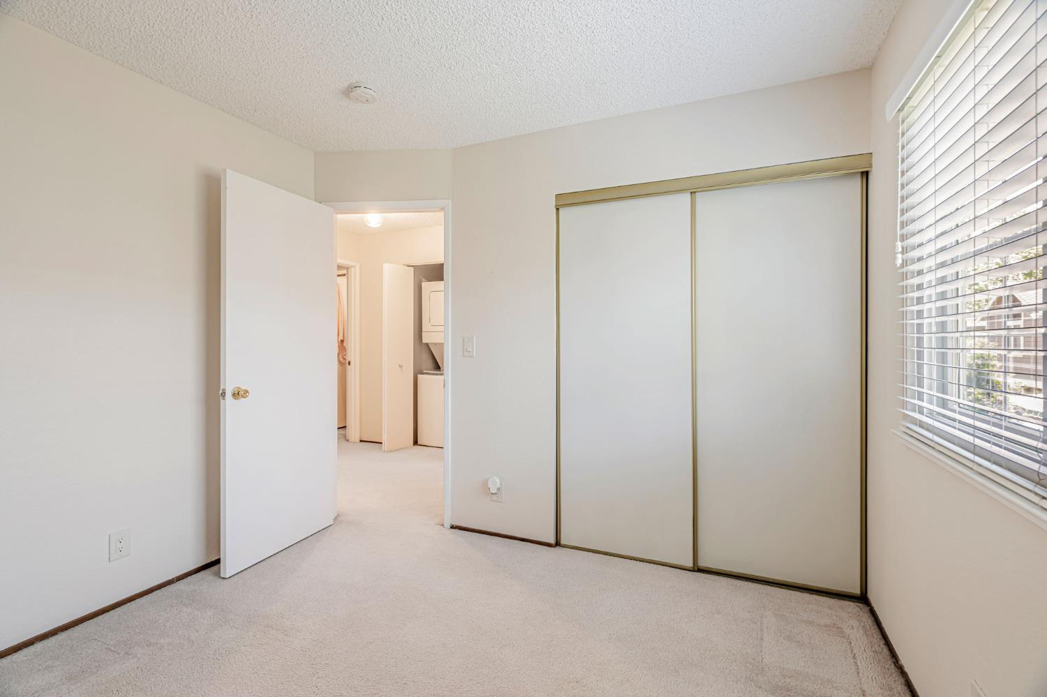 Macaw Way, San Jose, California image 10