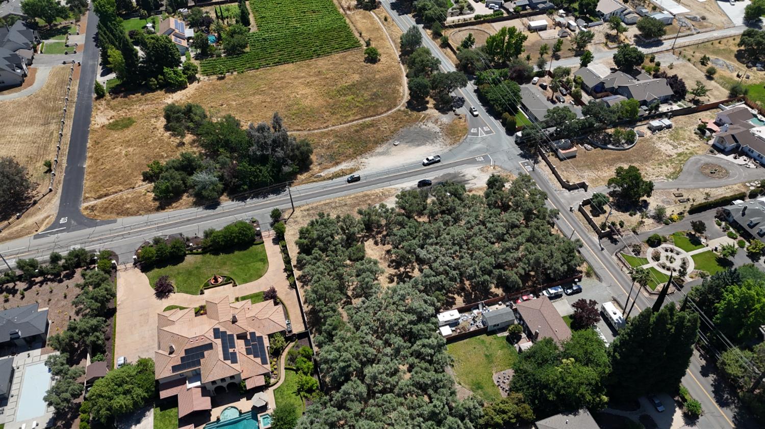 Barton Rd, Granite Bay, California image 9