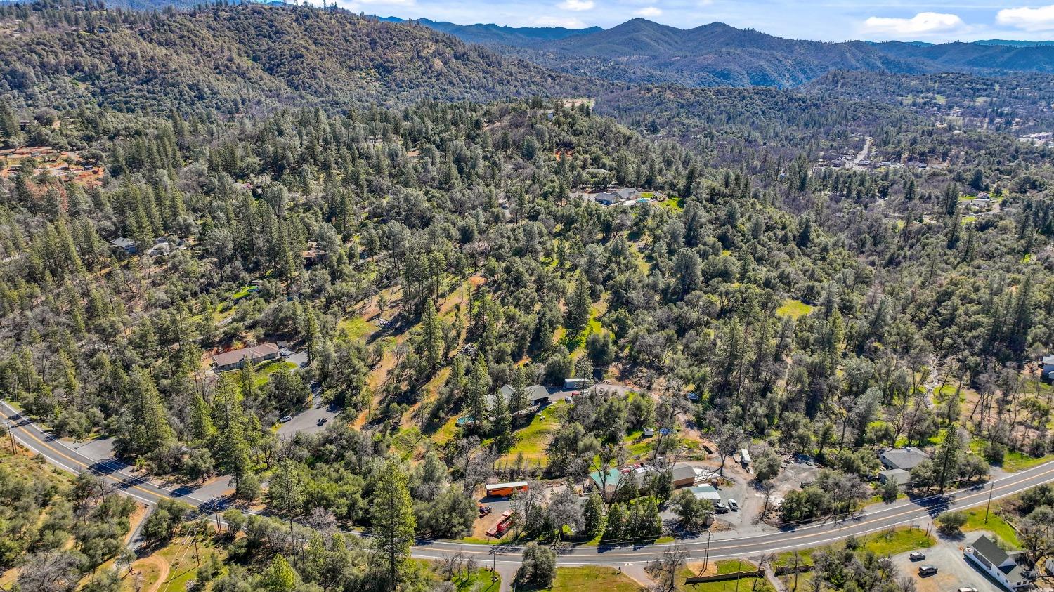 Tuolumne Road, Tuolumne, California image 34