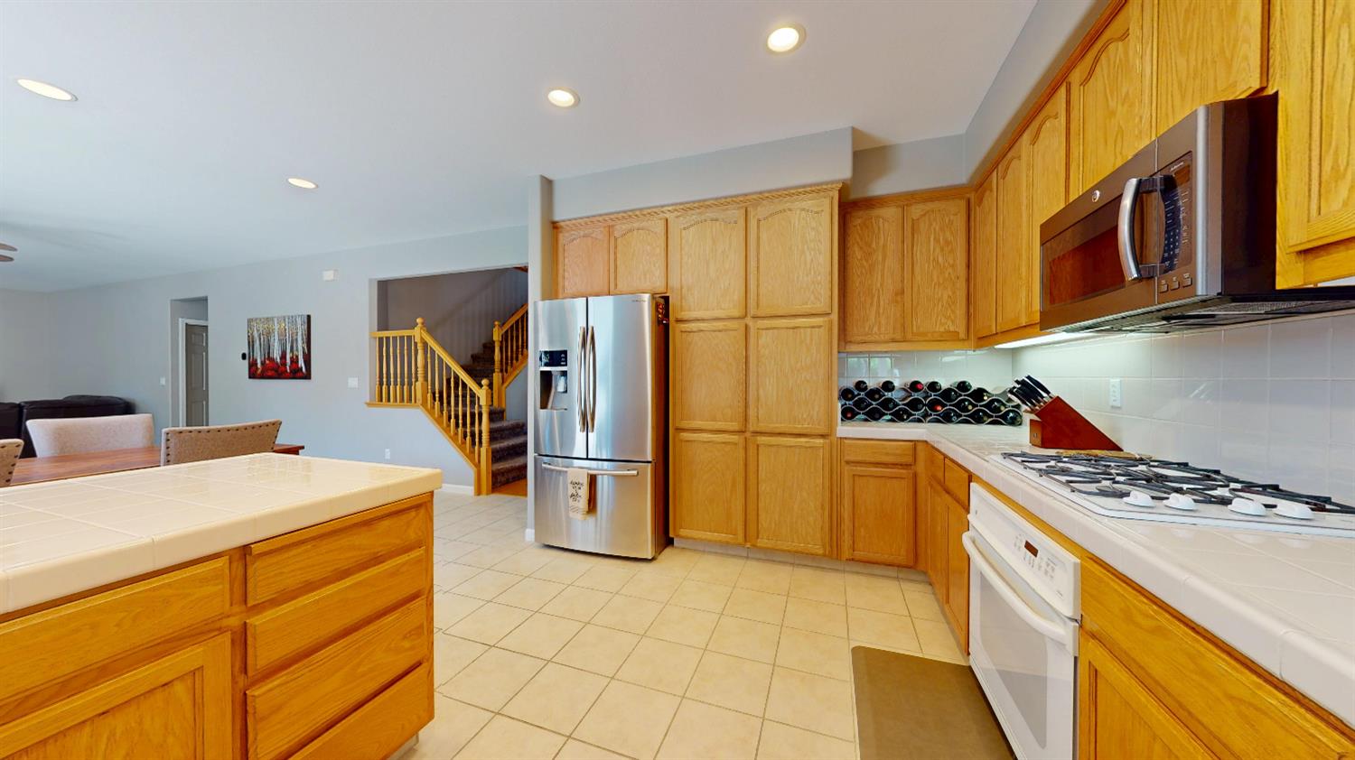Avignon Lane, Modesto, California image 6