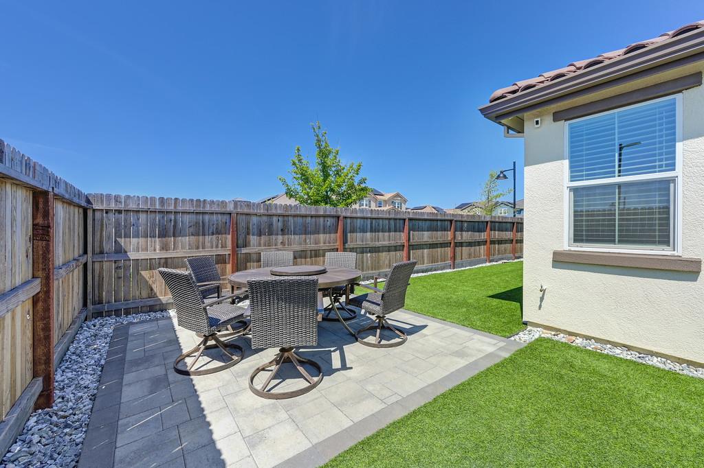 Sienna Bluff Place, Folsom, California image 48