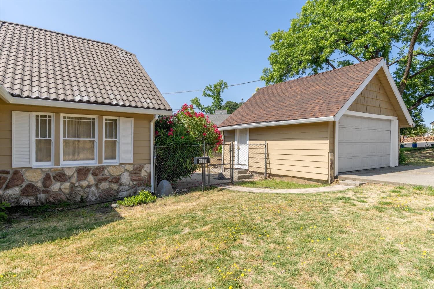 Brereton Way, Oroville, California image 26