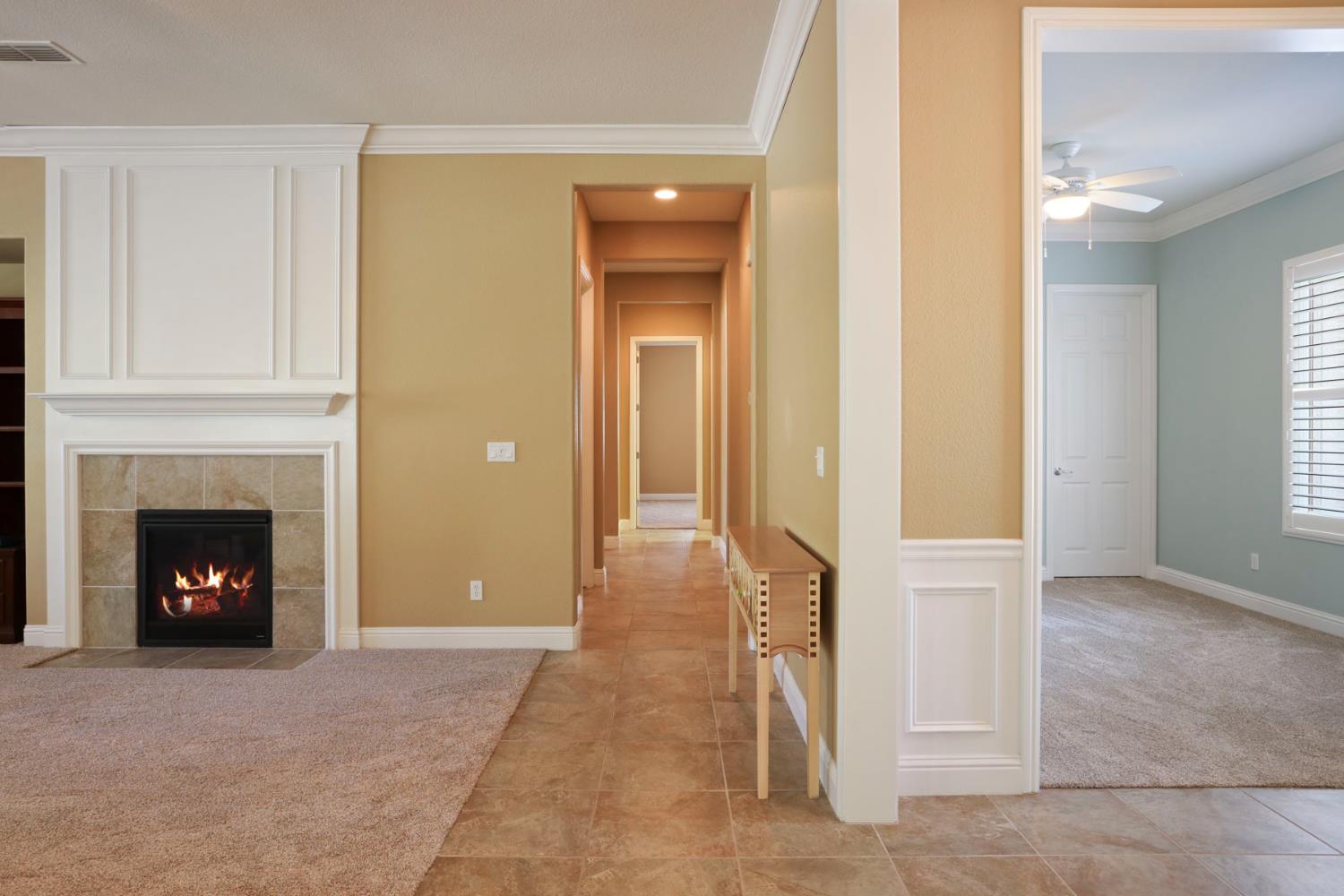 Detail Gallery Image 27 of 74 For 2424 Ashbridge Ln, Manteca,  CA 95336 - 2 Beds | 2/1 Baths