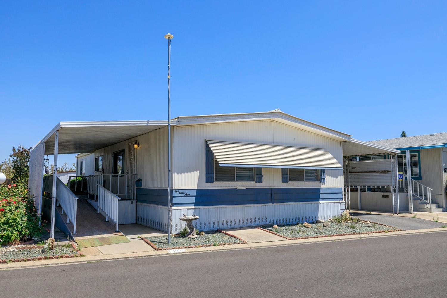 Detail Gallery Image 1 of 45 For 2505 Jackson 193, Escalon,  CA 95320 - 2 Beds | 2 Baths