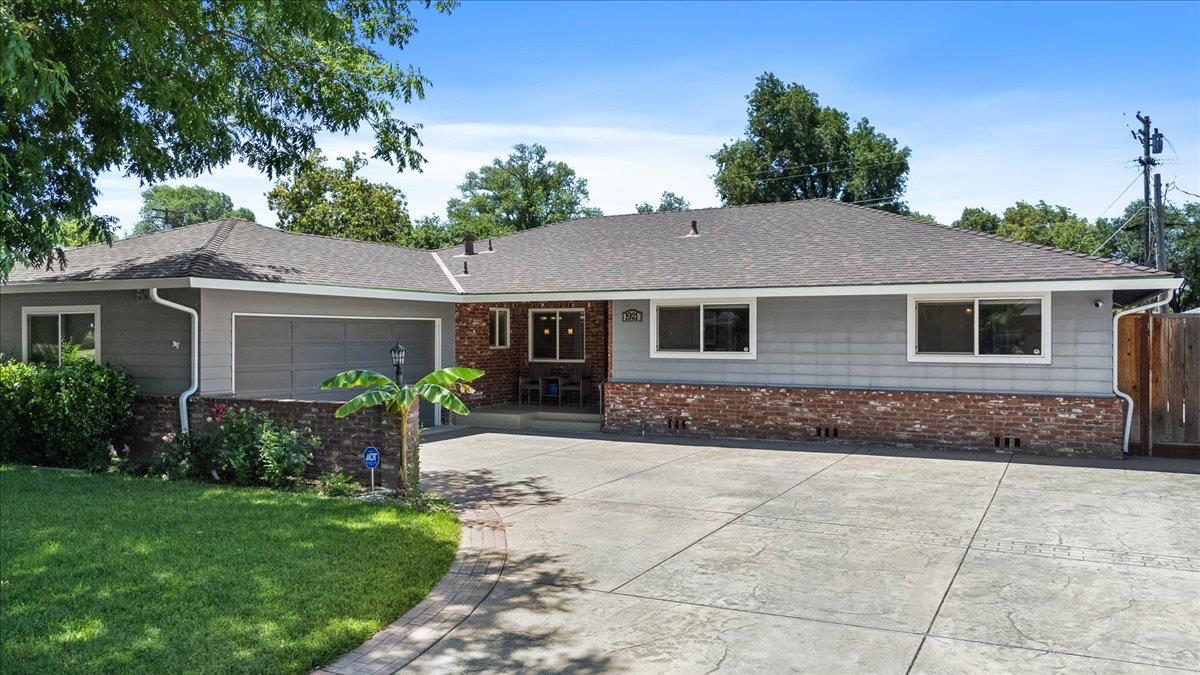 Sherwood Avenue, Modesto, California image 1