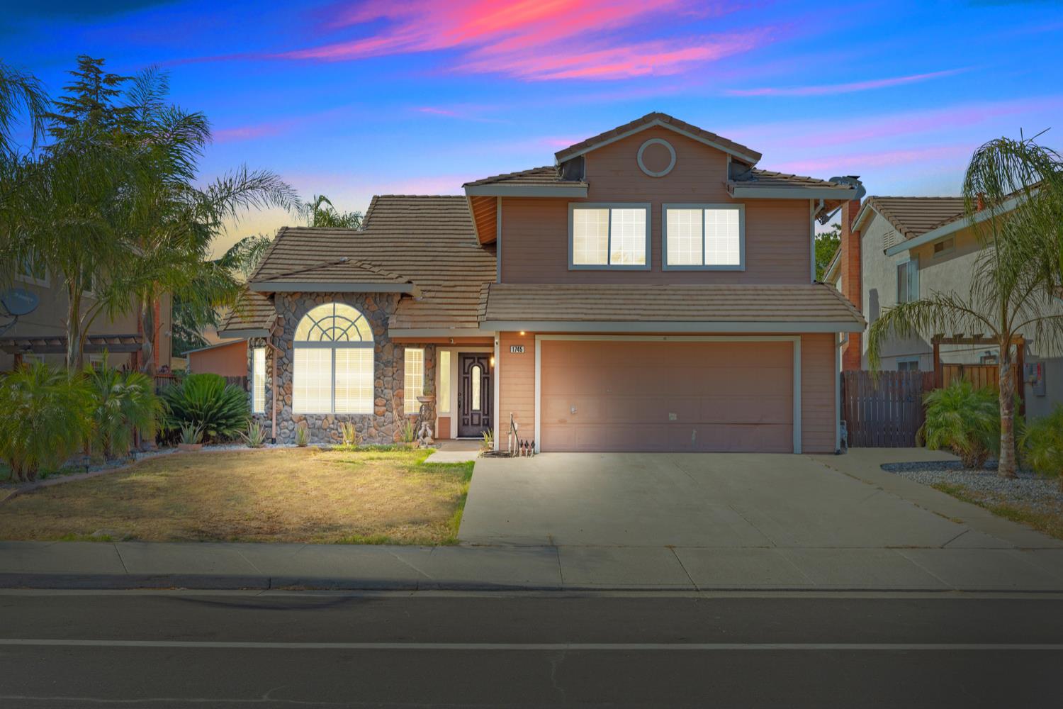 Parkside Drive, Tracy, California image 1