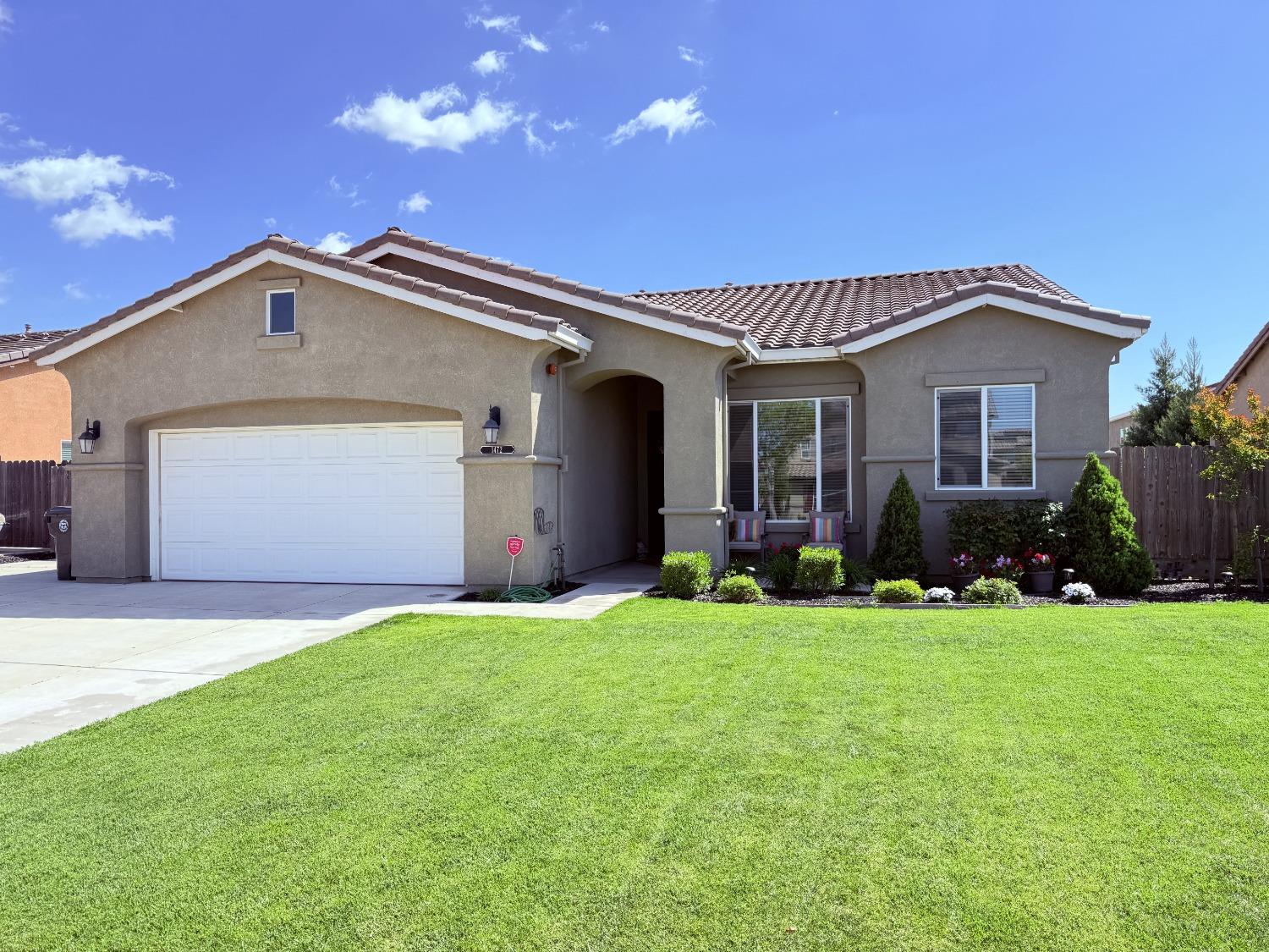 W Woodward Avenue, Manteca, California image 1