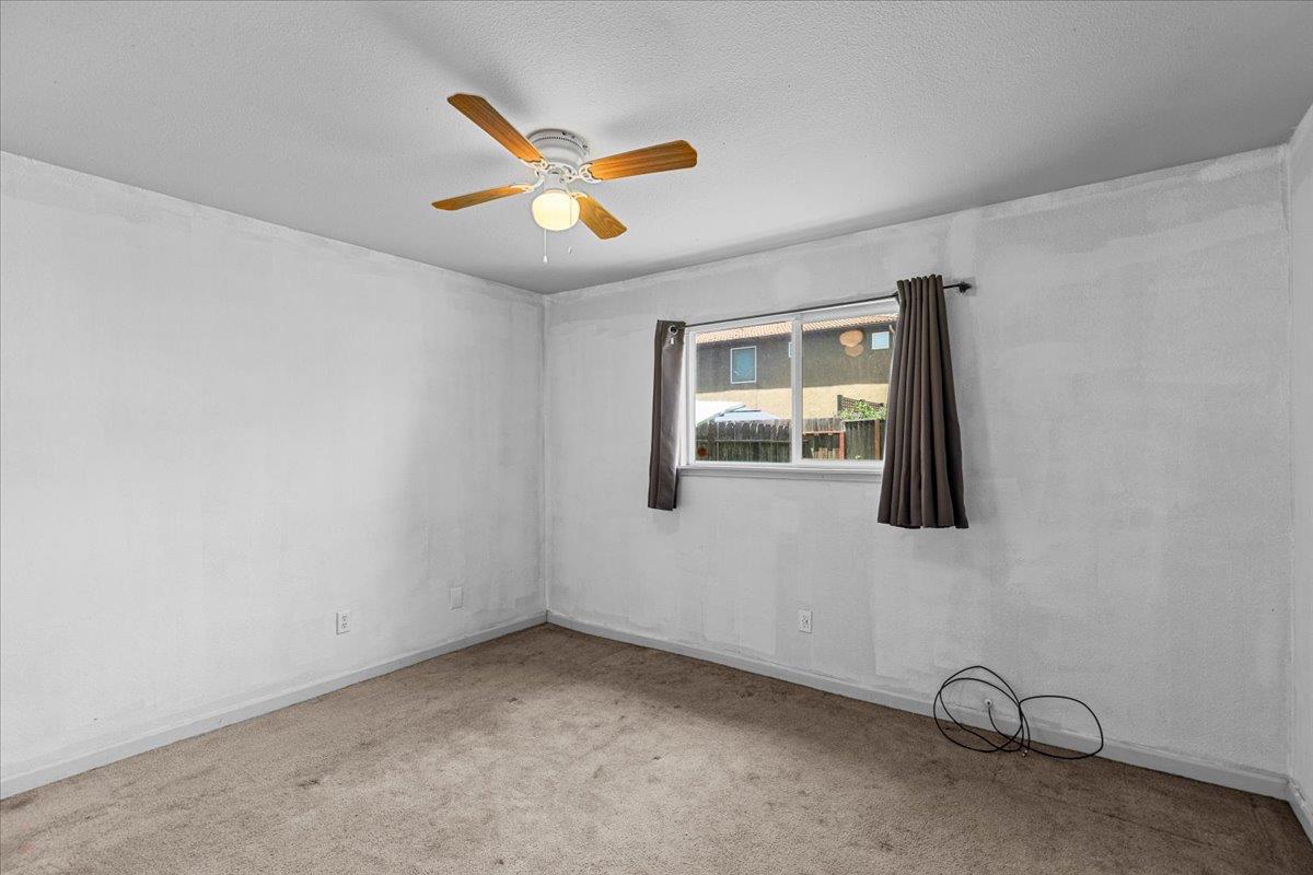 Entrada Way, Modesto, California image 25