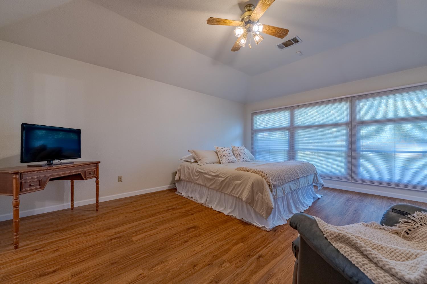 Detail Gallery Image 25 of 84 For 2020 Station Ave, Atwater,  CA 95301 - 4 Beds | 3 Baths
