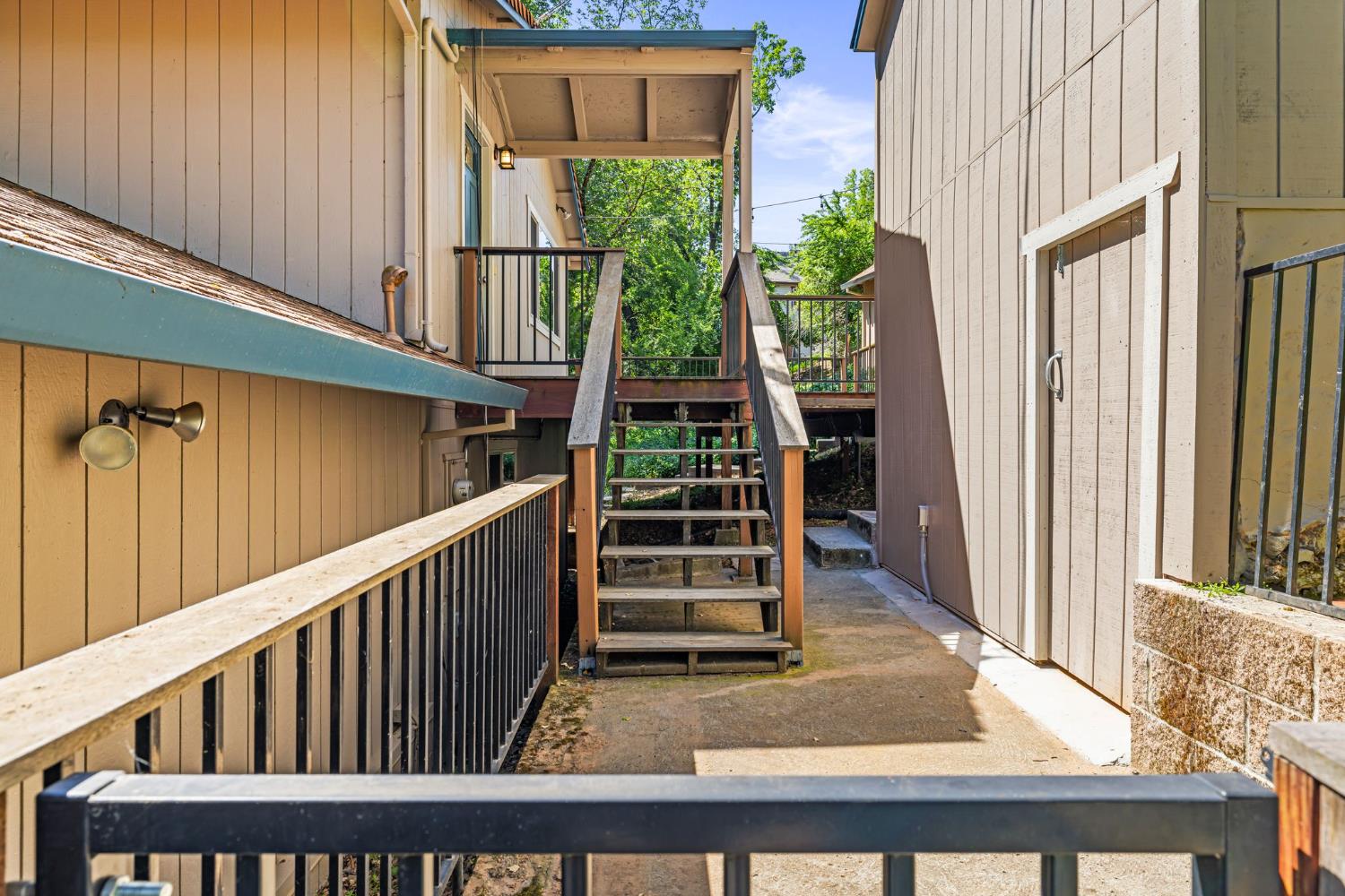 Holly Way, Placerville, California image 49