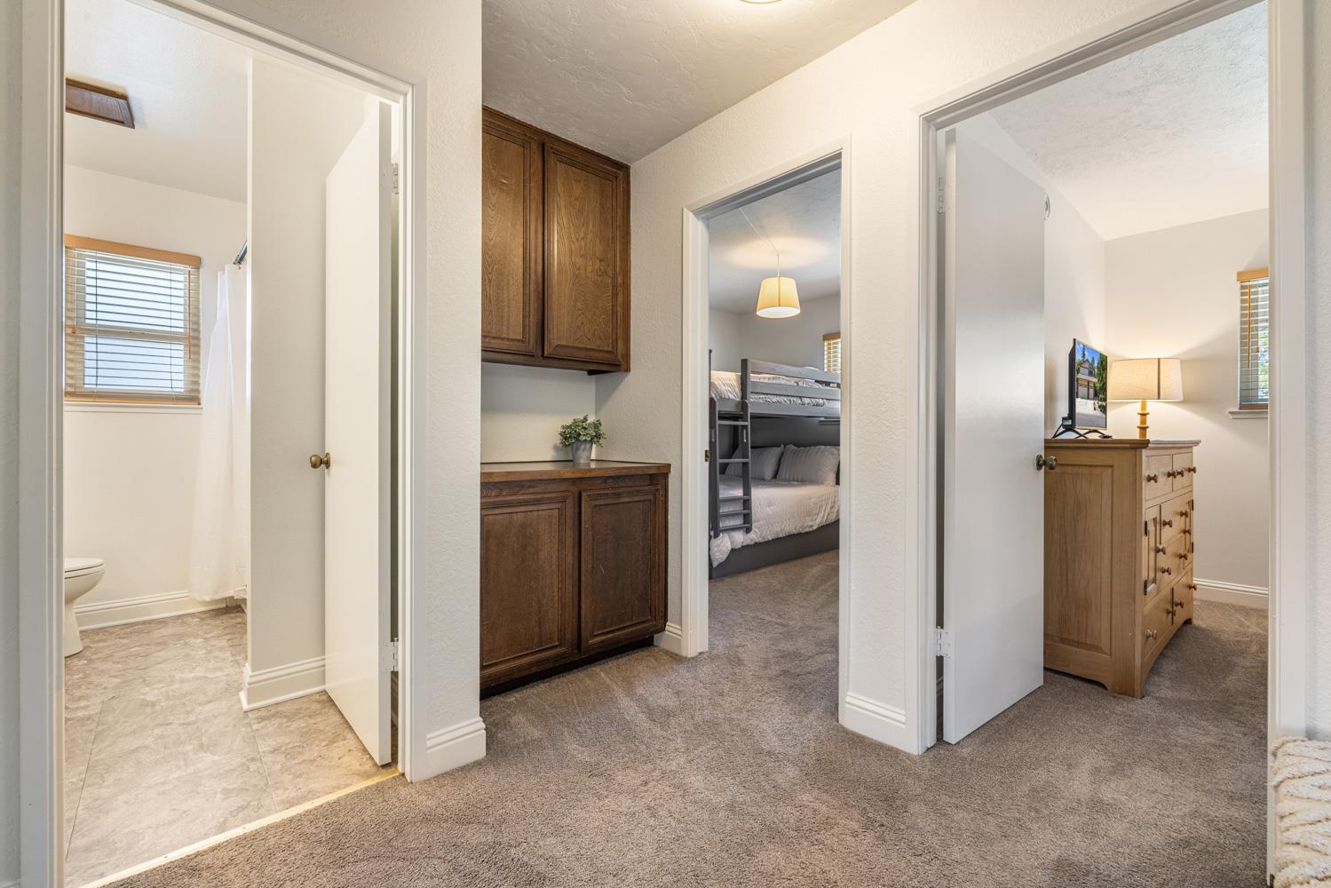 Cottonwood Drive, Roseville, California image 35