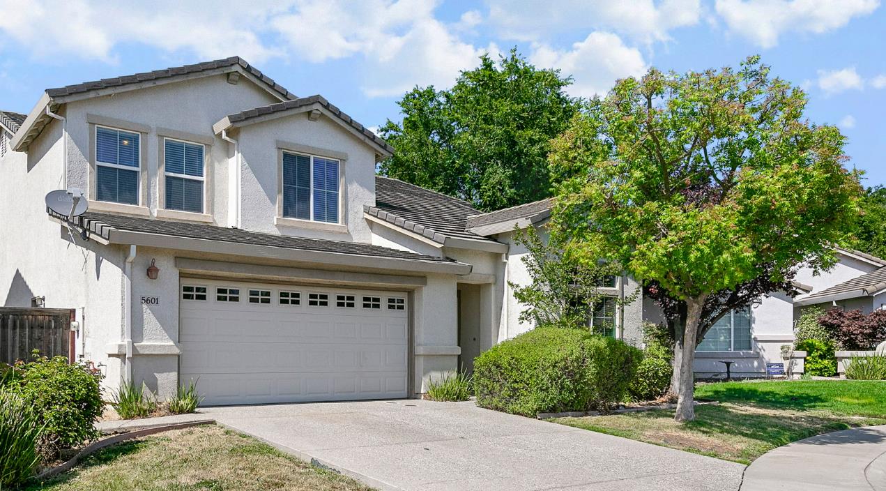 Heather Field Way, Elk Grove, California image 1