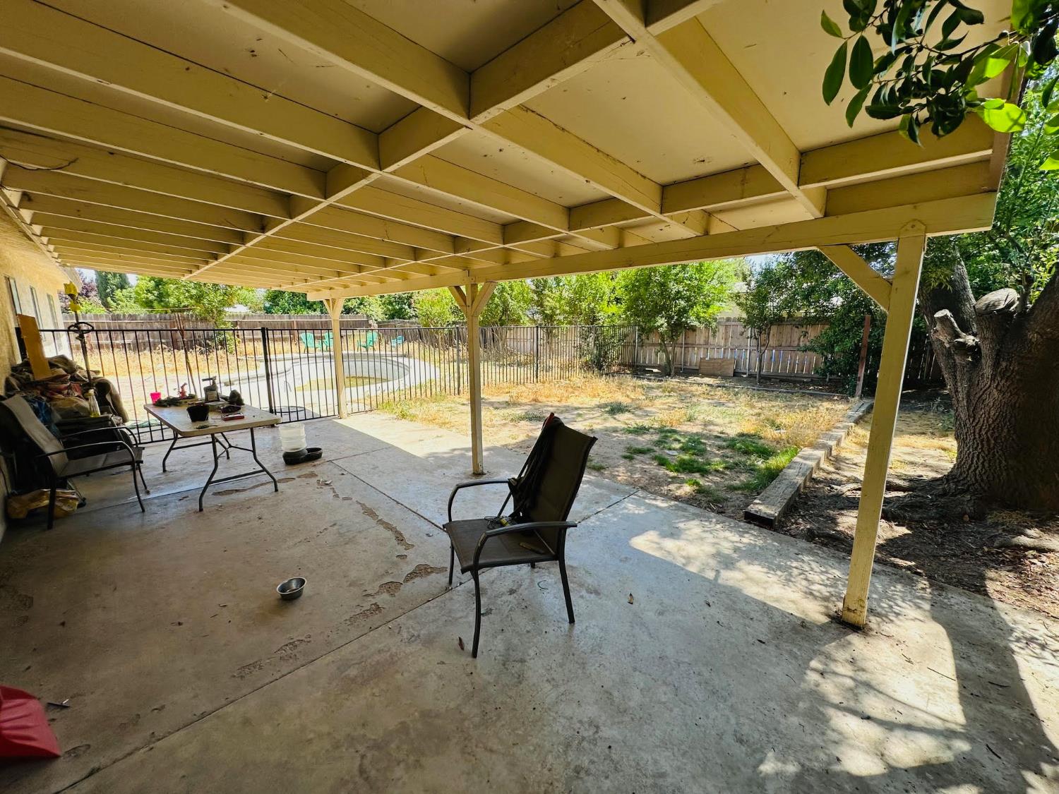 W Malibu Avenue, Fresno, California image 13
