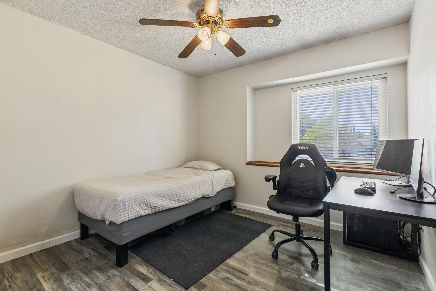 Somerset Way, Rocklin, California image 21