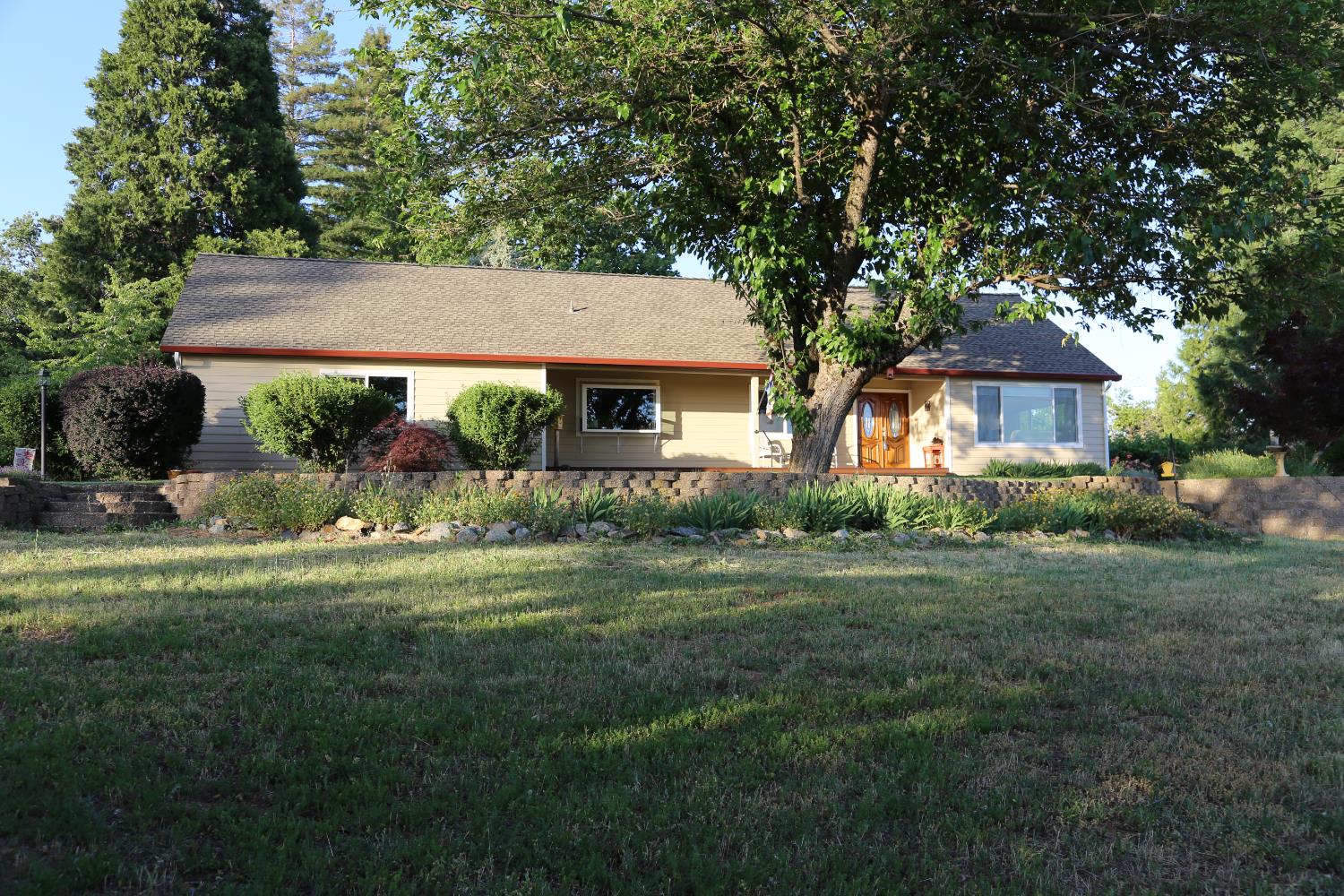 Detail Gallery Image 1 of 78 For 2300 Larsen Dr, Camino,  CA 95709 - 4 Beds | 2 Baths
