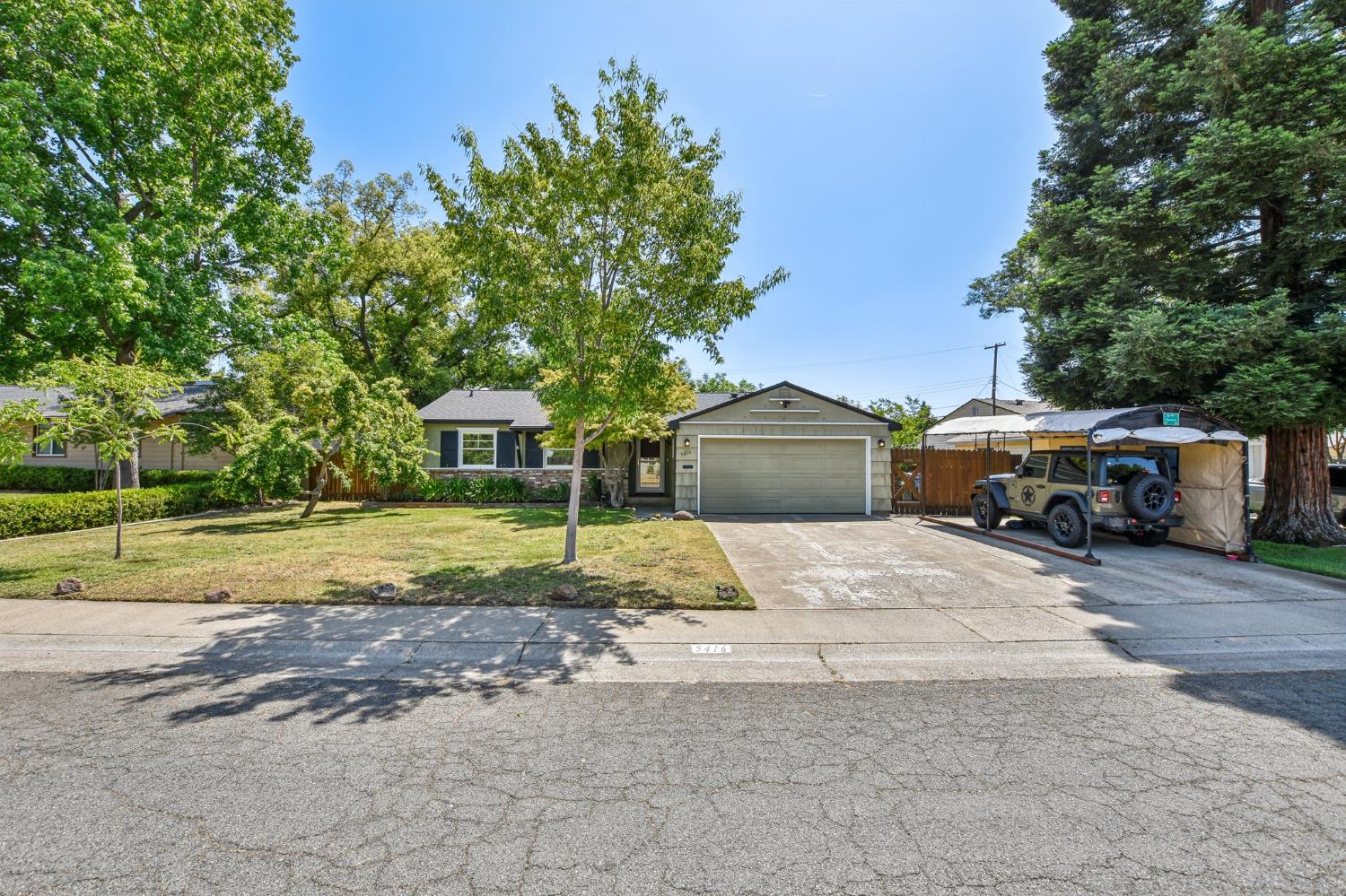 Cedarhurst Way, Carmichael, California image 24