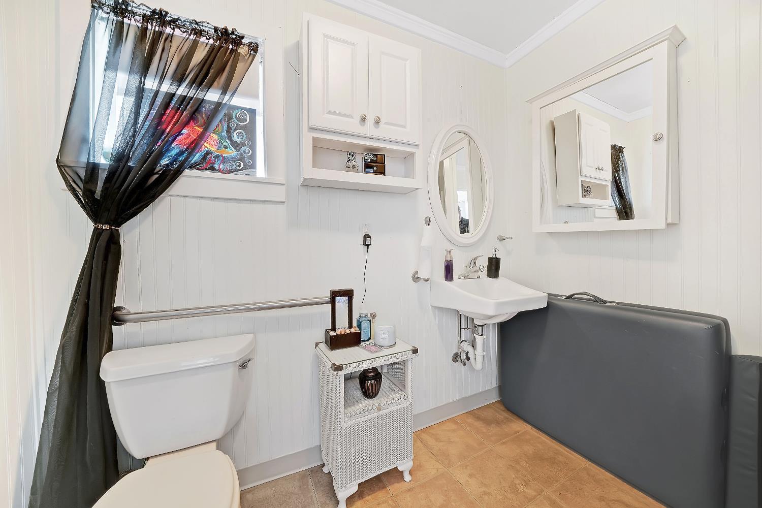 Detail Gallery Image 11 of 26 For 21 Eureka St, Sutter Creek,  CA 95685 - – Beds | – Baths