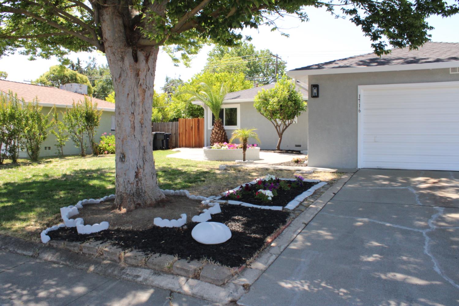 68th Ave, Sacramento, California image 4
