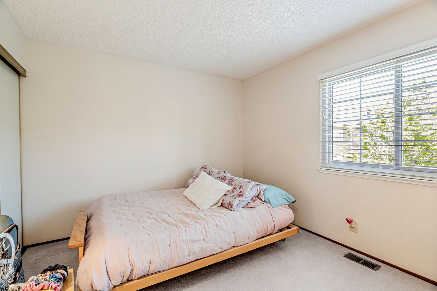 Macaw Way, San Jose, California image 45
