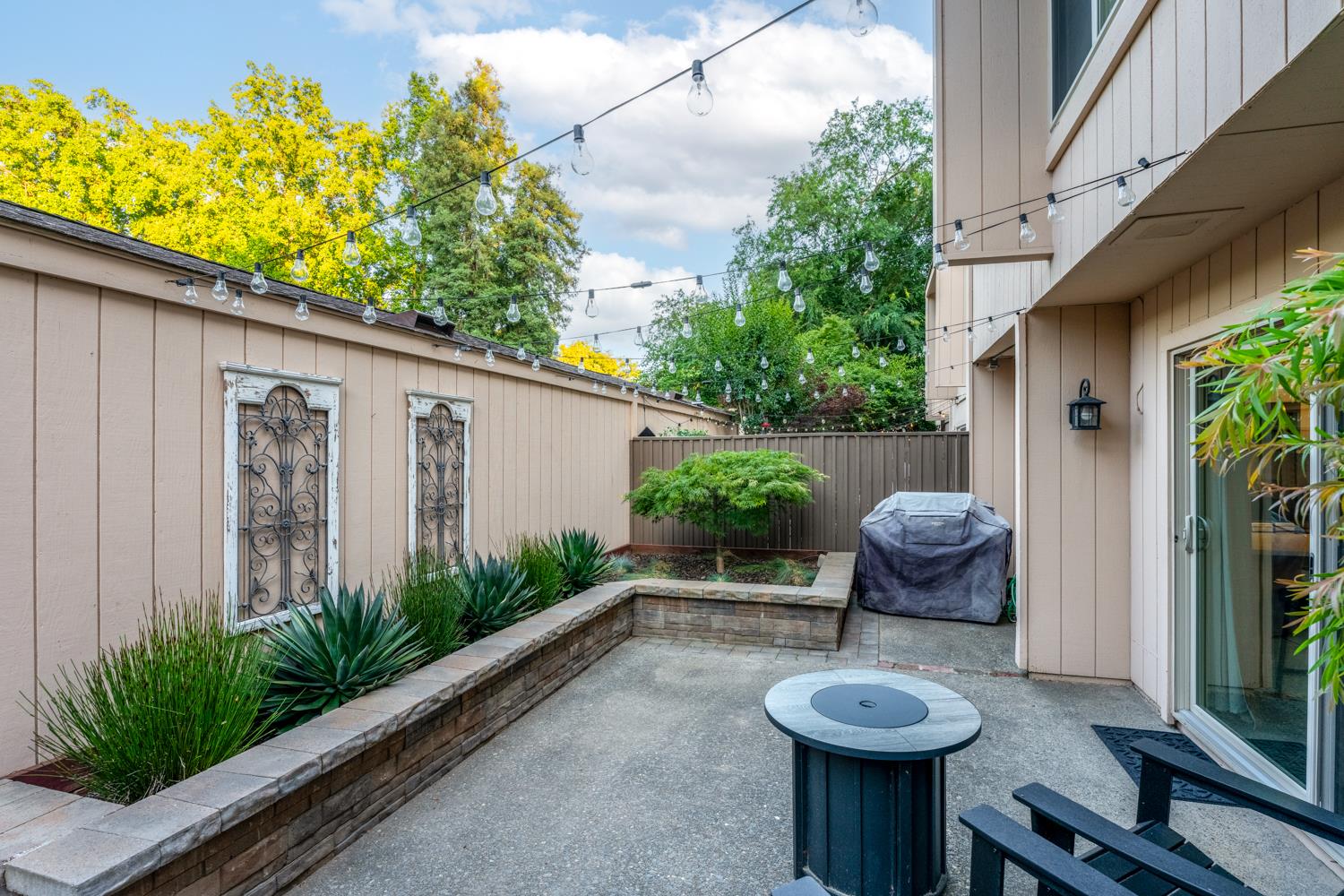 Hartnell Place, Sacramento, California image 23