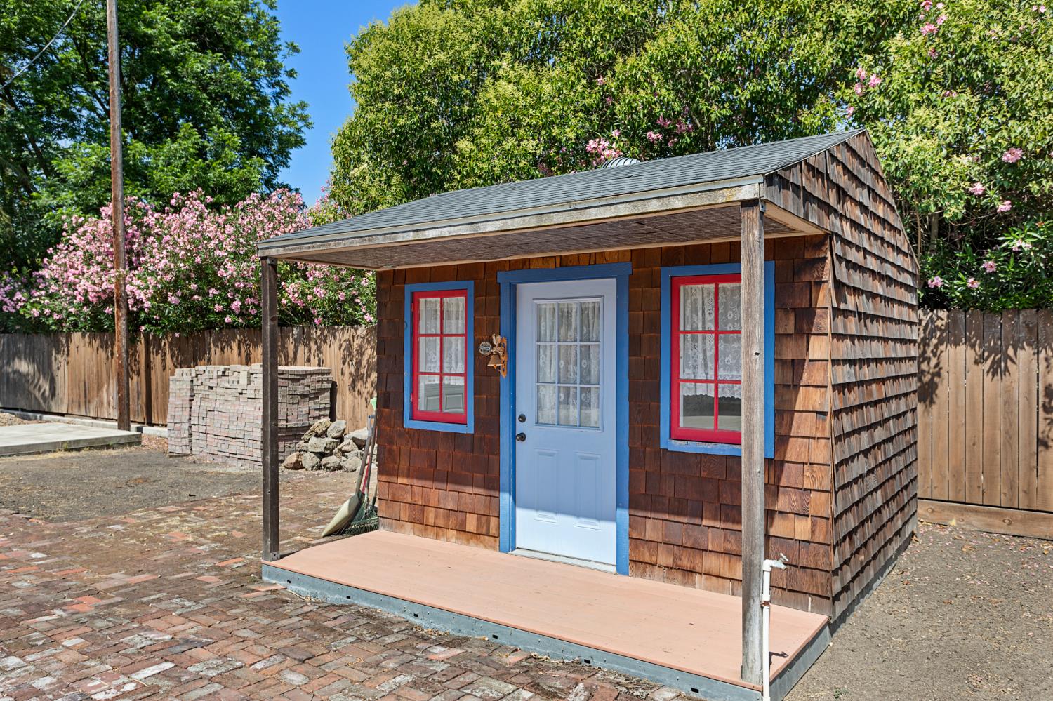 Foppiano Lane, Stockton, California image 38